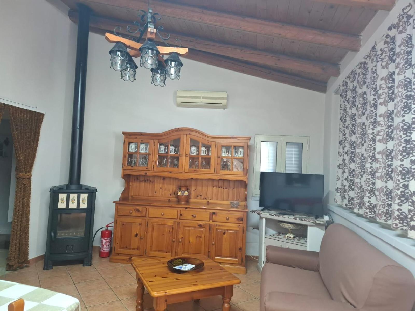 Villa Annamaria Карини Экстерьер фото
